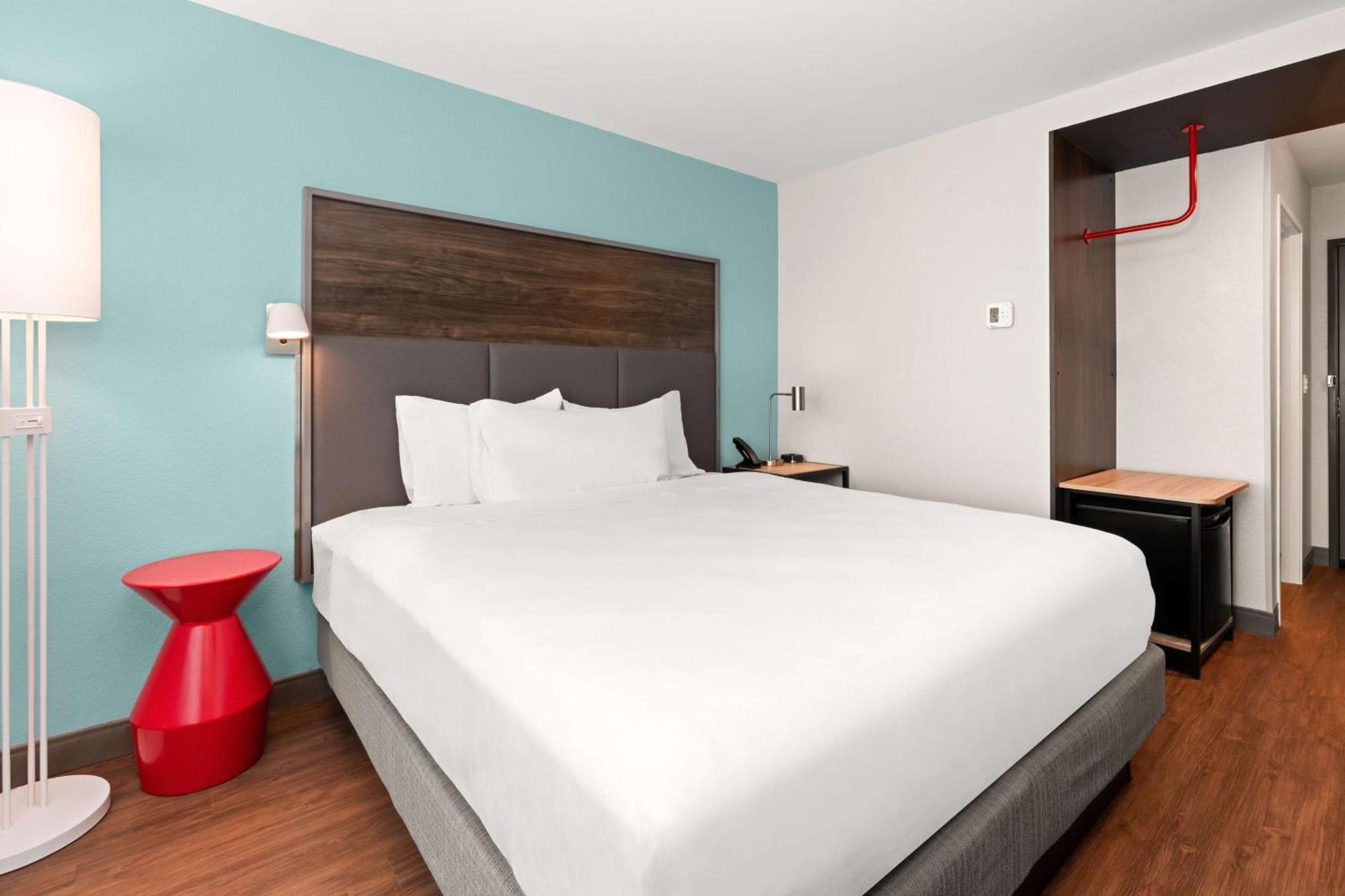 Tru By Hilton Airport, Or Portland